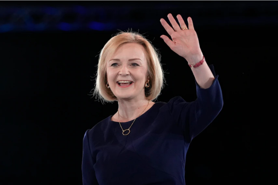 会计的天花板，英国新首相特拉斯会计师出身！